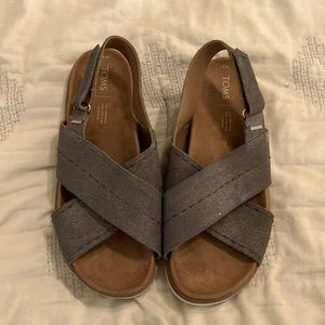 Tom’s sandals